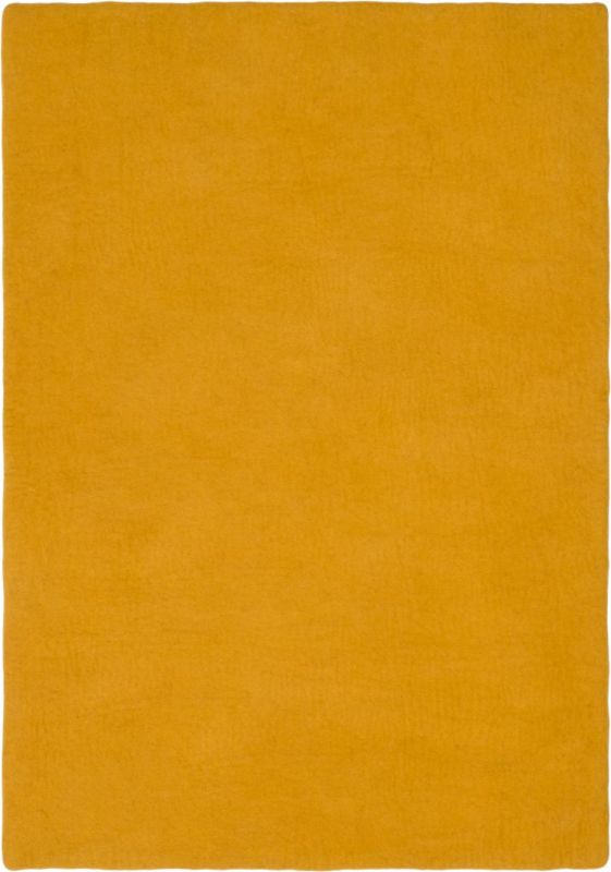 Goldener, rechteckiger Filzteppich (160x230 cm) von myfelt. Moderner Teppich aus Filz für Wohnzimmer und Schlafzimmer.